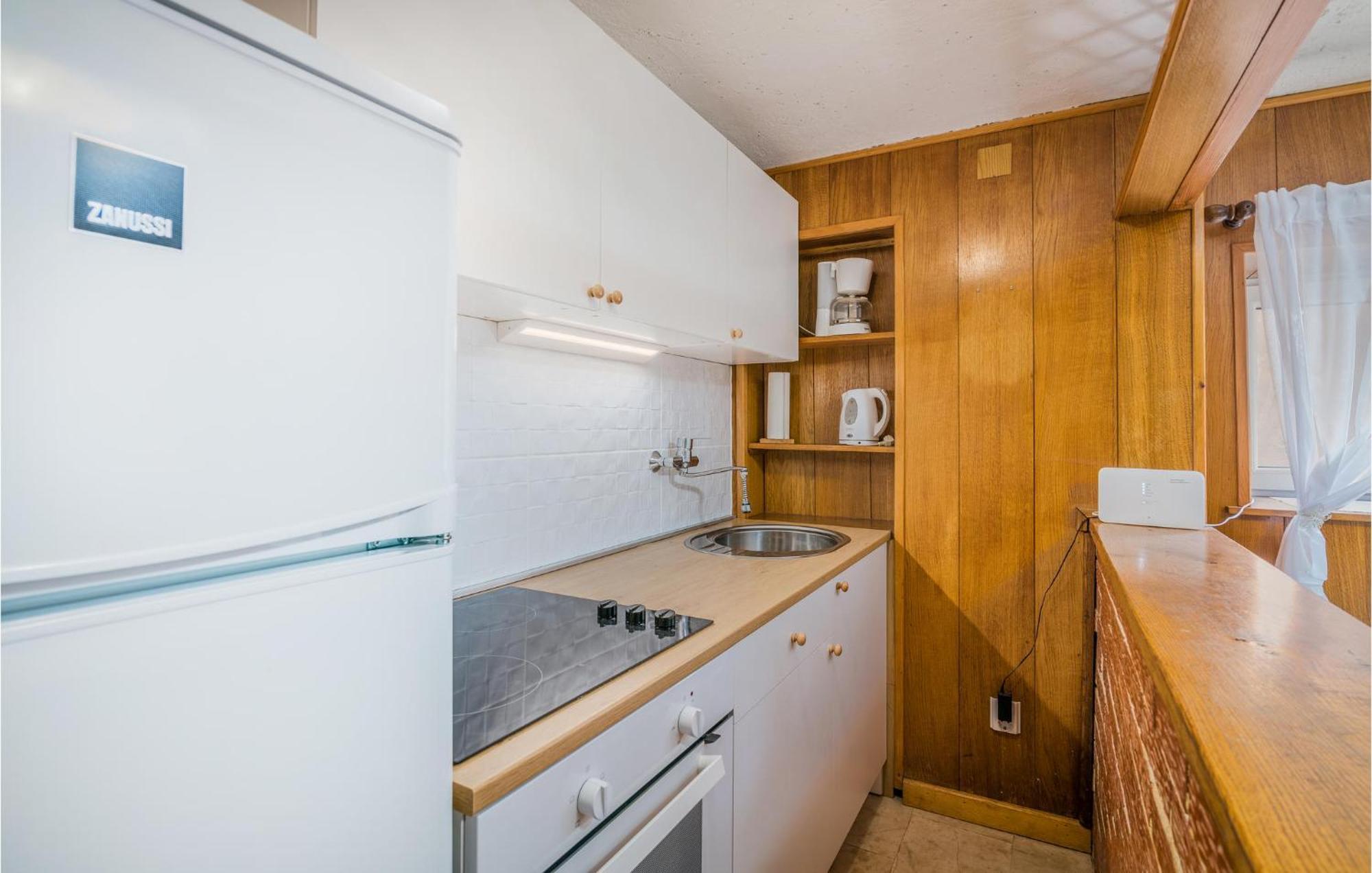 2 Bedroom Gorgeous Home In Baska Eksteriør billede